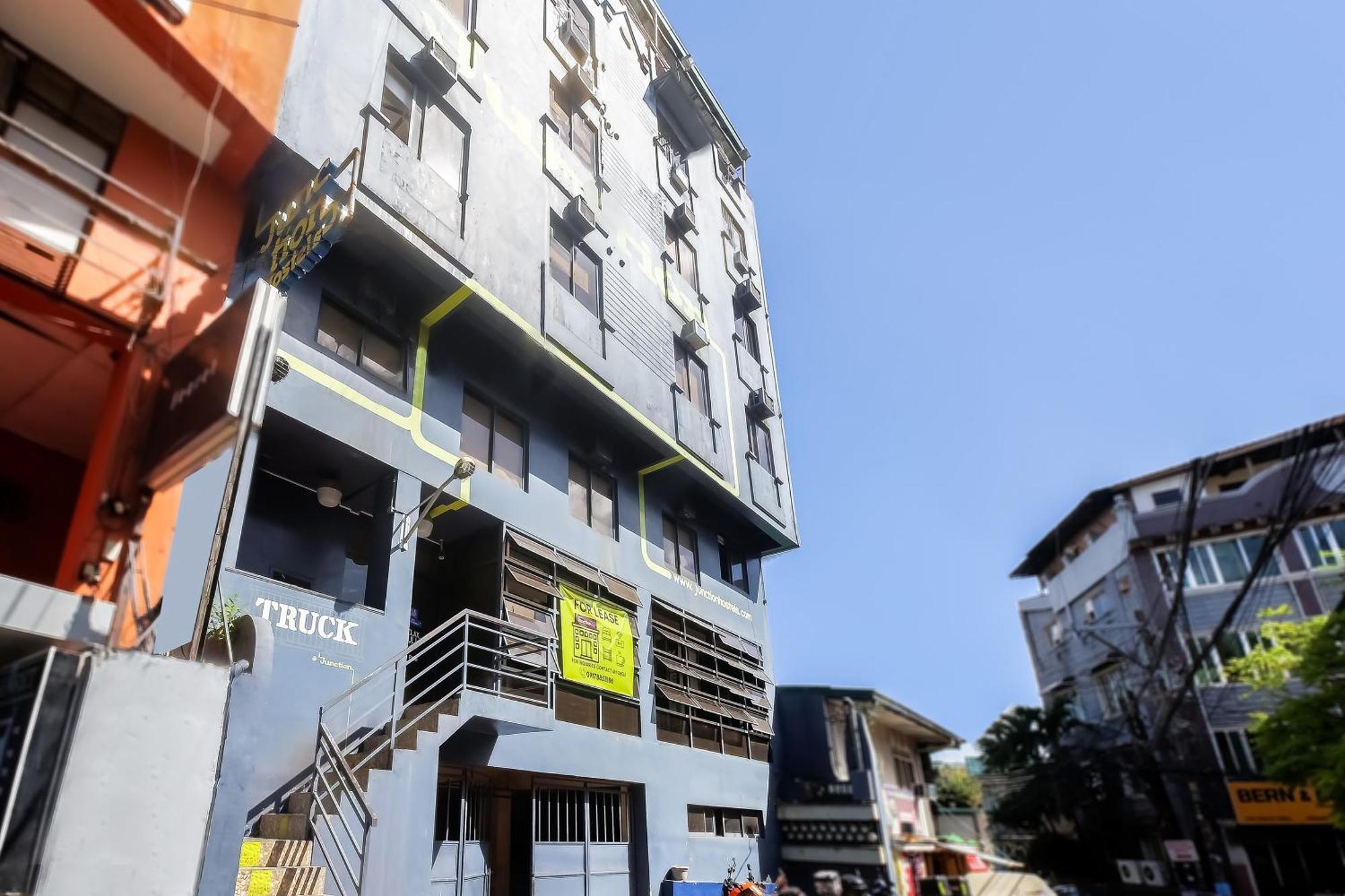 Spot On Junction Hostel Makati City Exterior foto